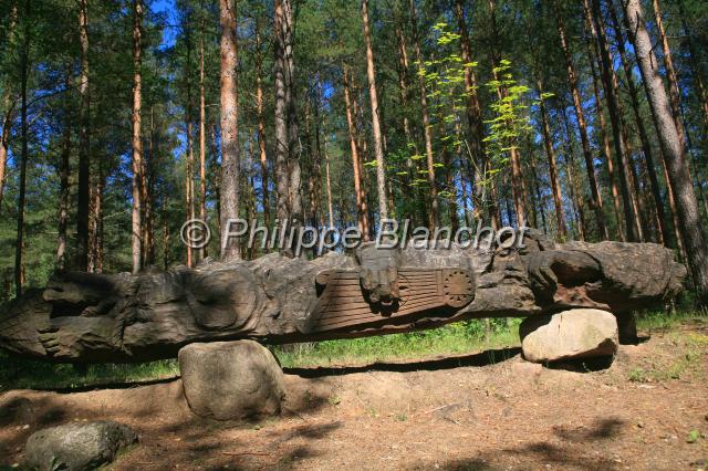 lituanie druskininkai 4.JPG - Musée des sculptures en boisMisko Muziejus "Girios aidas" Museum "Forest echo"Druskininkai, Lituanie